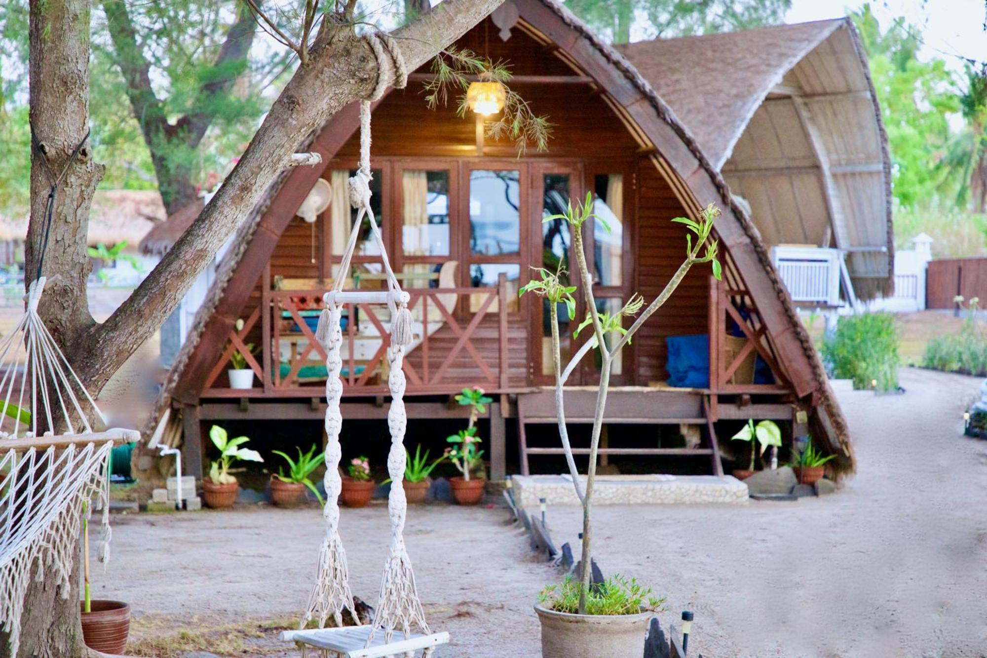 Villa Sunset Beach Gili Trawangan Exterior foto
