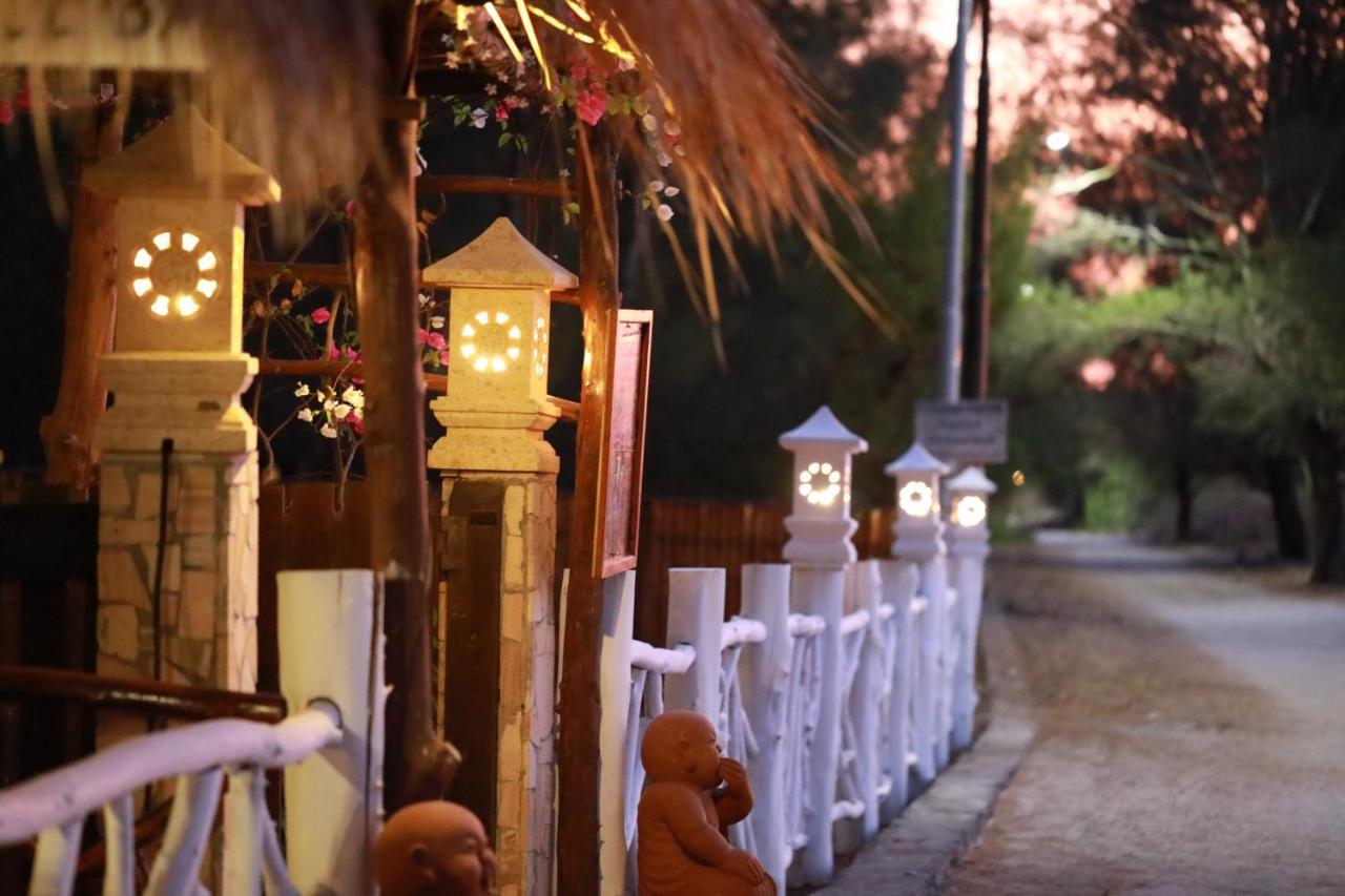 Villa Sunset Beach Gili Trawangan Exterior foto